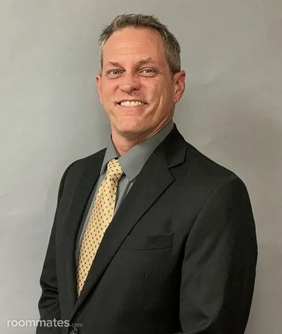 Profile photo 2 of 3
