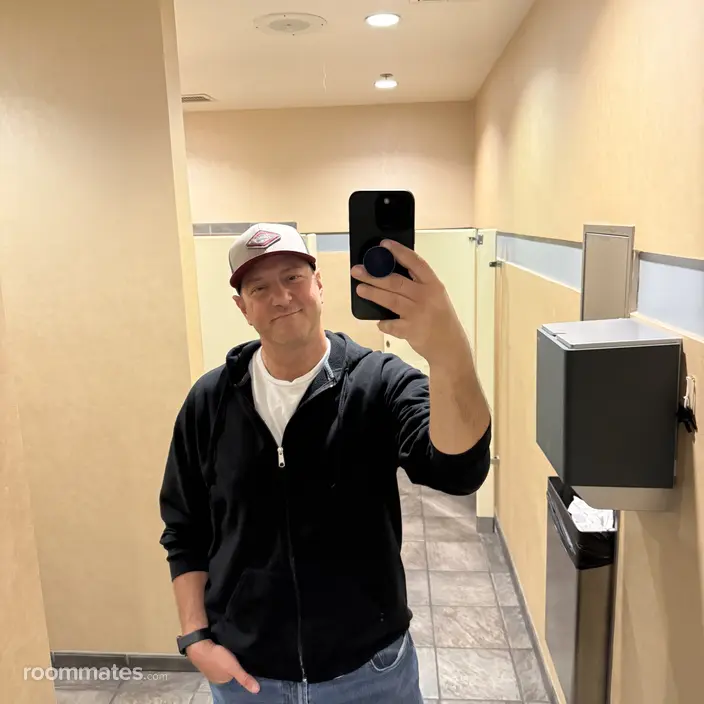 Roommate looking Phoenix, AZ, $1000