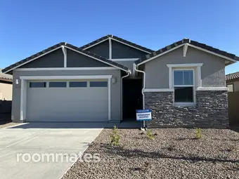 Room for rent in San Tan Valley, AZ $750, house