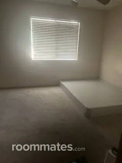 Room for rent in Henderson, NV $600, house