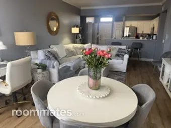 Room for rent in Scottsdale, AZ $1250, condo