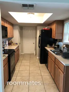 Room for rent in Orlando, FL $800, house