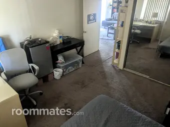 Room for rent in Redondo Beach, CA $1200, house