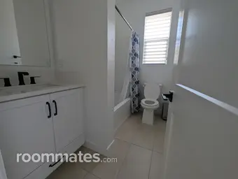 Room for rent in Chino Hills, CA $1800, house