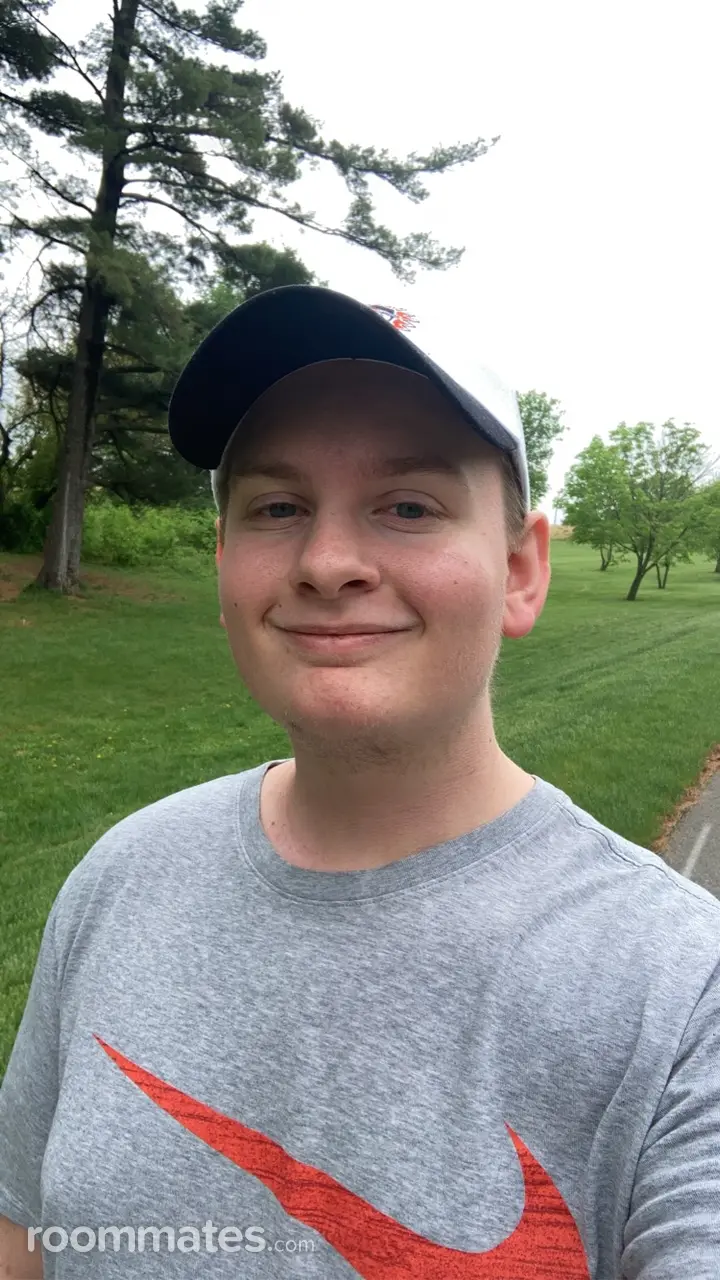 Profile photo 6 of 6