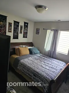Room for rent in Fife, WA $850, house