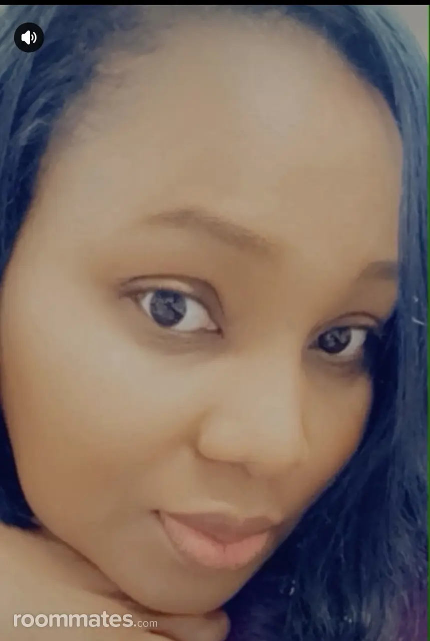 Profile photo 4 of 4
