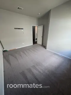 Room for rent in Magnolia, TX $2300, house