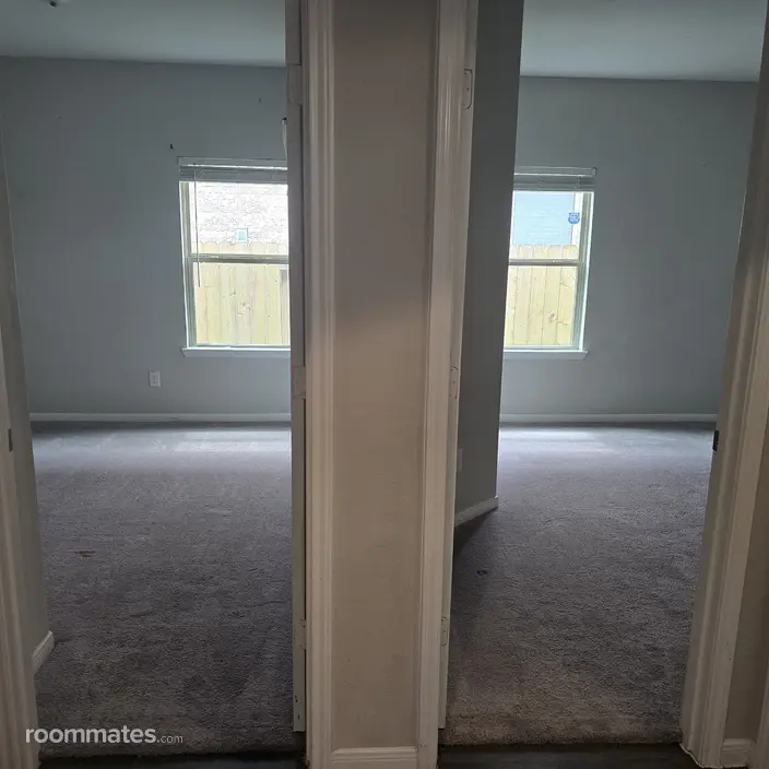 Room for rent in Magnolia, TX $800, house
