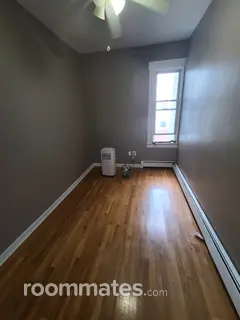 Room for rent in Jersey City, NJ $950, house