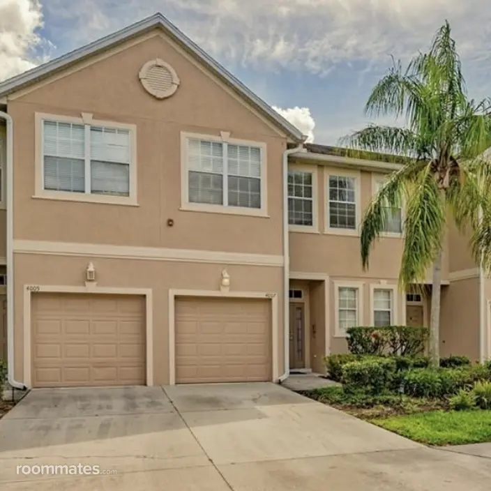 Room for rent in Sarasota, FL $1000, townhouse