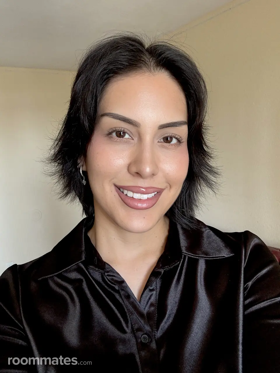 Profile photo 4 of 4