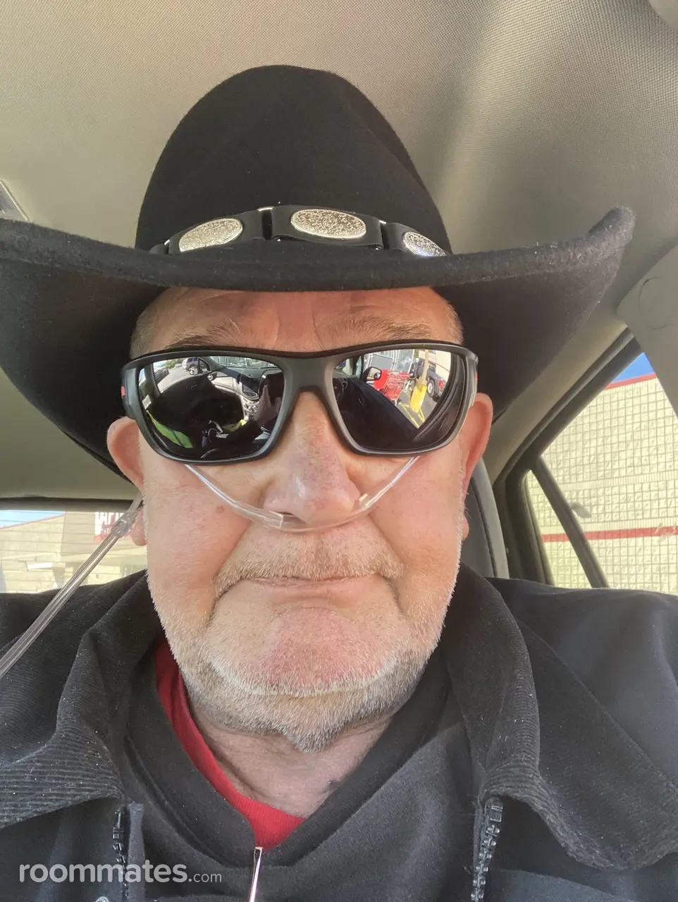 Profile photo 2 of 4