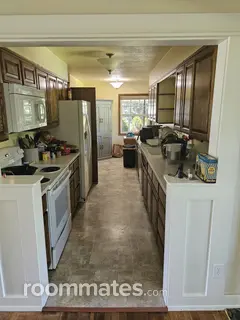 Room for rent in Wenatchee, WA $700, house