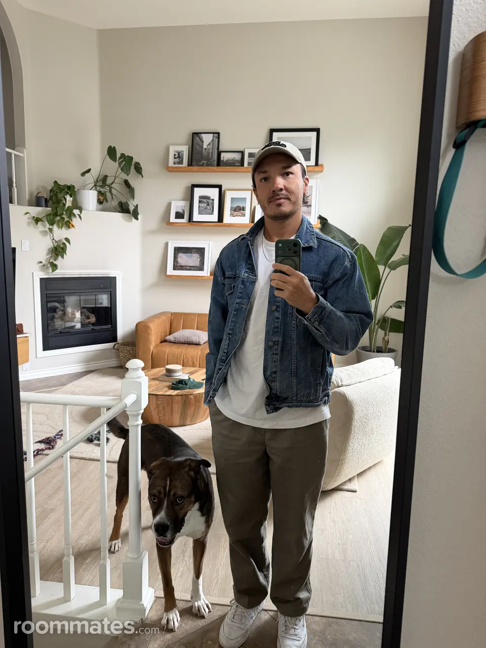 Profile photo 8 of 8