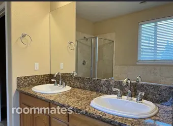 Room for rent in Folsom, CA $1100, house