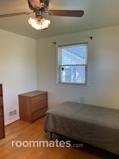Room for rent in Suitland, MD $802, house