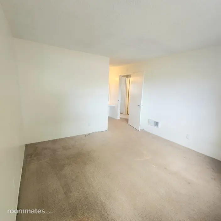 Room for rent in Fallbrook, CA $1200, apartment