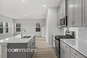 Room for rent in Spartanburg, SC $950, house