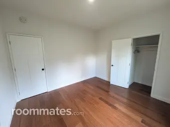 Room for rent in Gresham, OR $1000, house