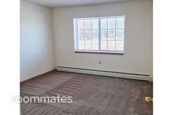 Room for rent in Iowa Falls, IA $500, house