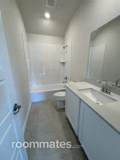 Room for rent in Aubrey, TX $800, house
