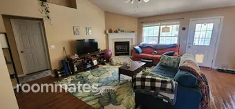 Room for rent in Pensacola, FL $950, house