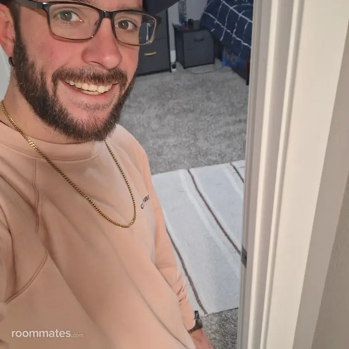 Roommate looking Colorado Springs, CO, $700