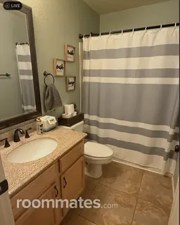Room for rent in Mesa, AZ $850, house