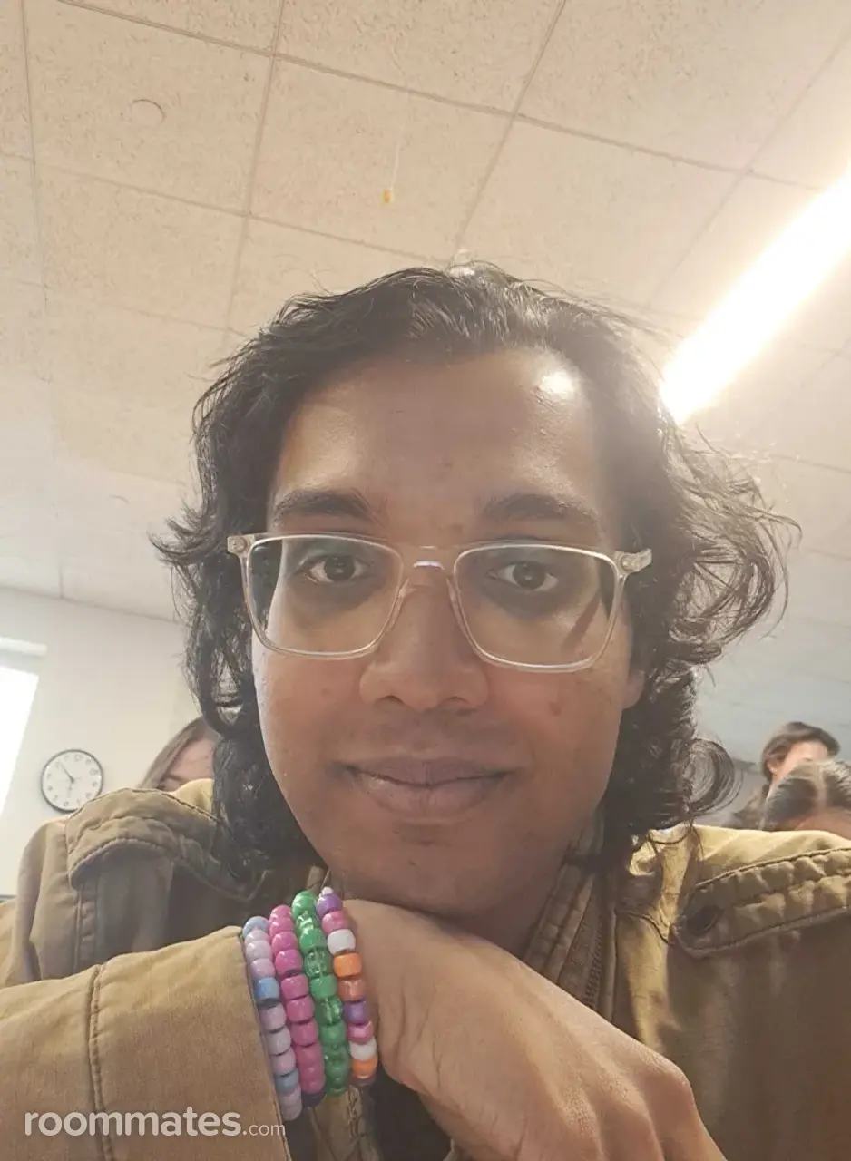 Profile photo 6 of 6