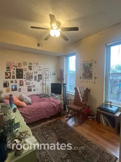 Room for rent in St. Louis, MO $825, house
