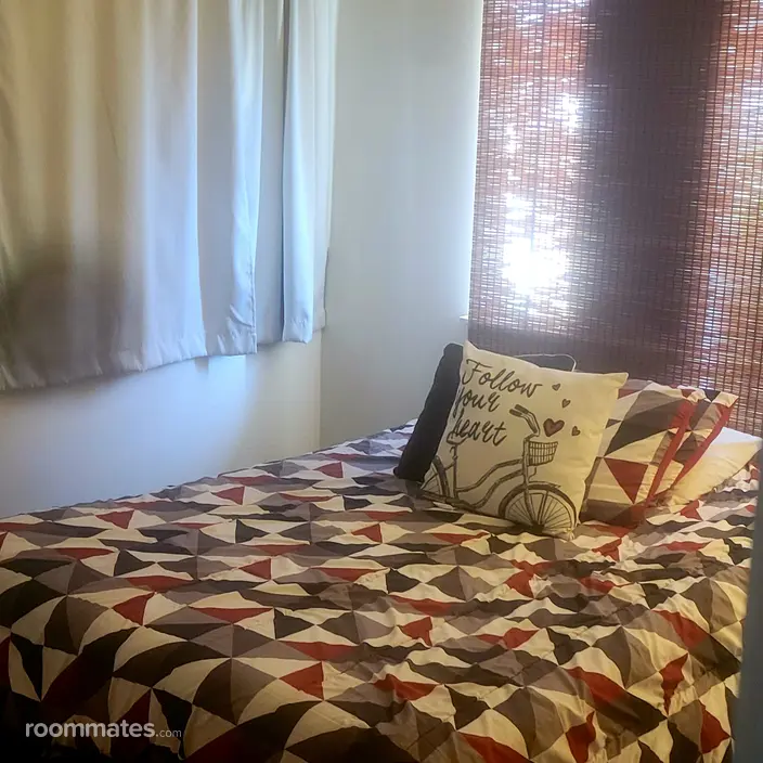 Room for rent in Costa Mesa, CA $1100, house