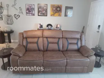 Room for rent in Charlotte, NC $800, townhouse