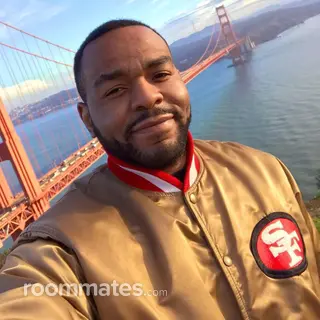 Roommate looking Sacramento, CA, $1100
