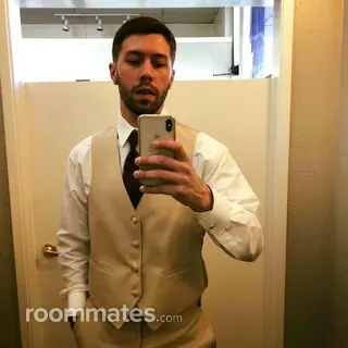 Roommate looking Santa Cruz CA, $1400