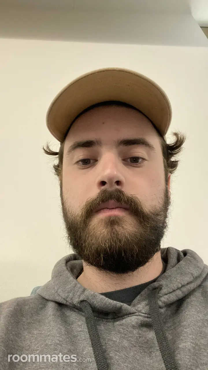 Profile photo 4 of 8