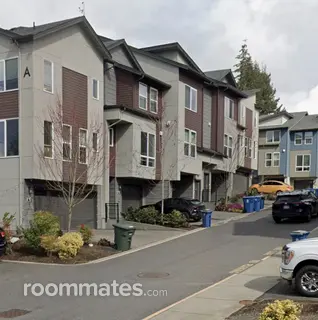 Room for rent in Lynnwood, WA $1200, townhouse