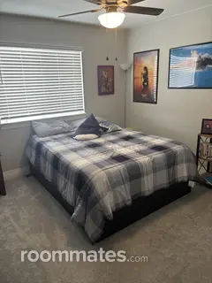 Room for rent in Commerce City, CO $1000, townhouse