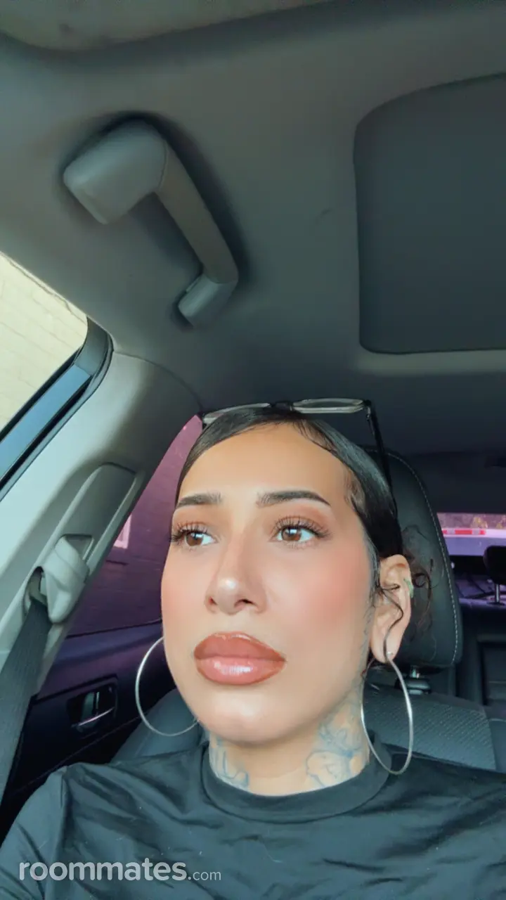 Profile photo 2 of 3