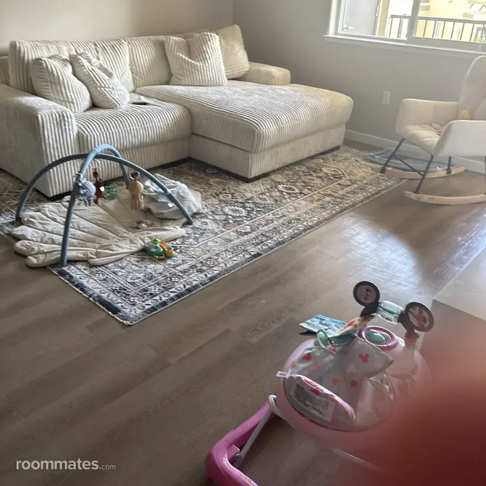 Room for rent in Miami, FL $950, house