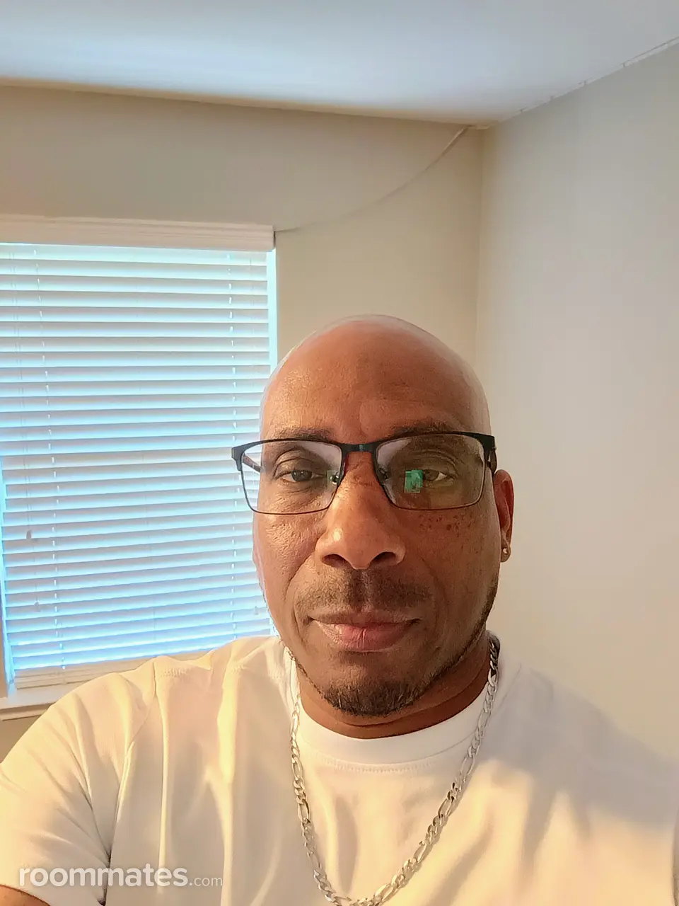 Profile photo 4 of 4