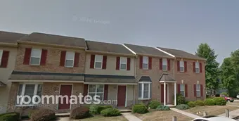 Room for rent in Lancaster, PA $750, condo