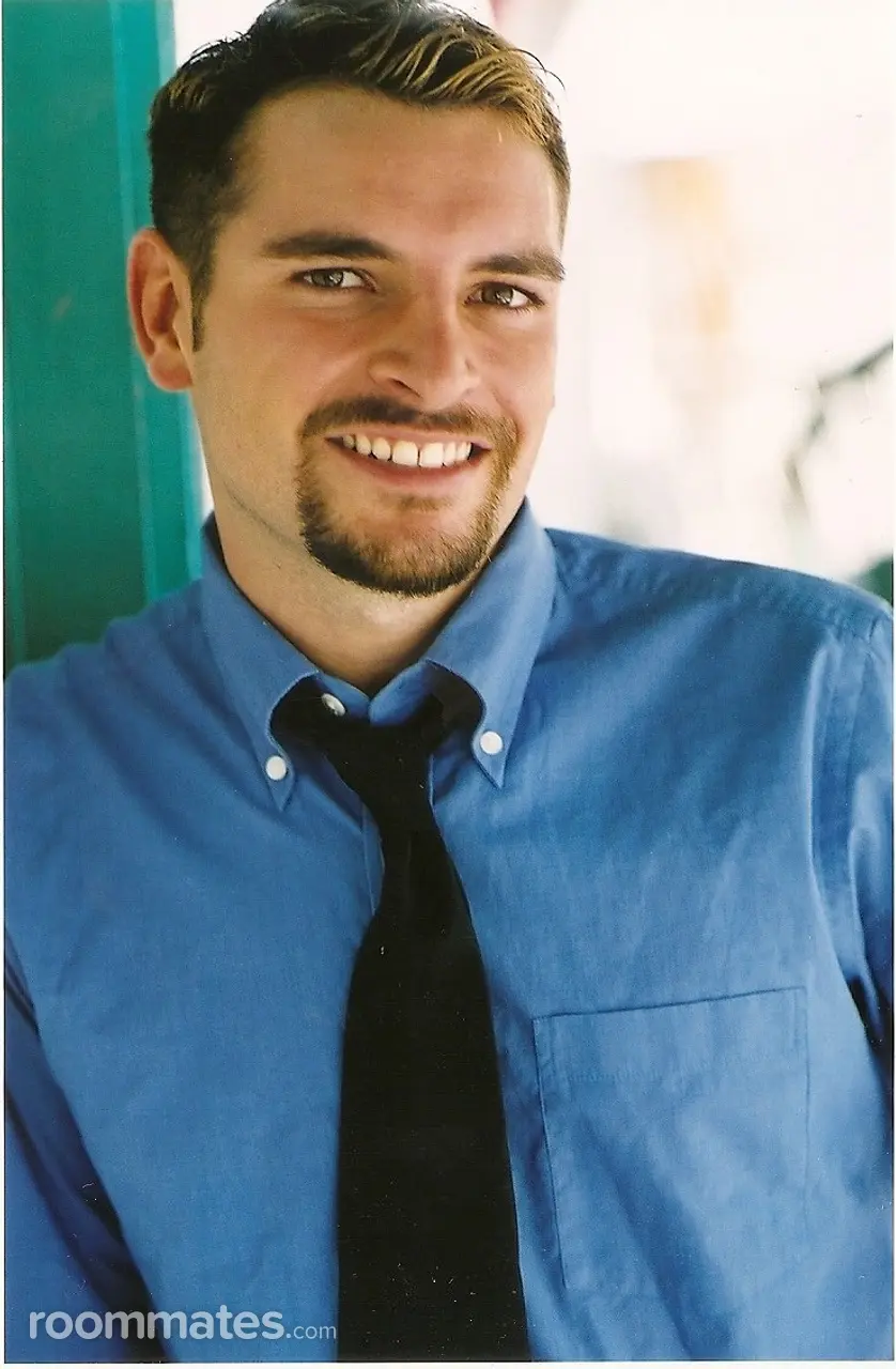 Profile photo 8 of 8