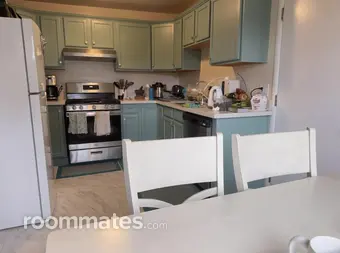 Room for rent in Richmond, CA $950, house