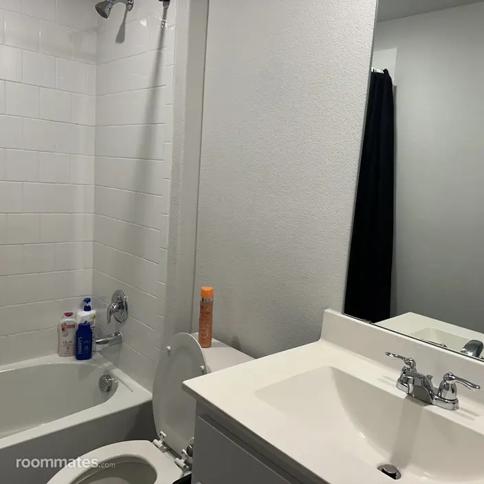 Room for rent in Fort Worth, TX $1000, house