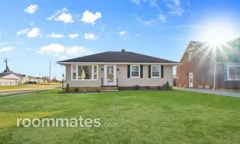 Room for rent in Wickliffe, OH $875, house
