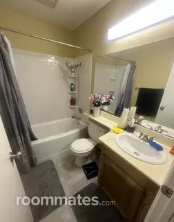 Room for rent in Bay Point, CA $1000, house