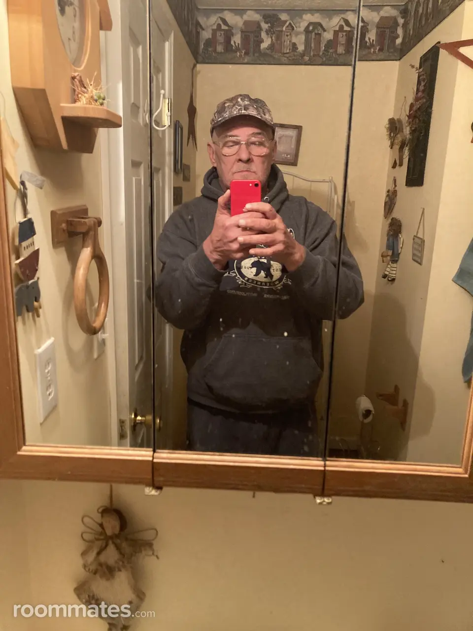 Profile photo 6 of 6