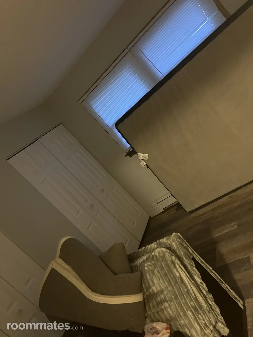 Profile photo 3 of 4