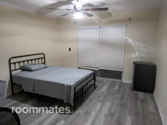 Room for rent in Orlando, FL $900, house